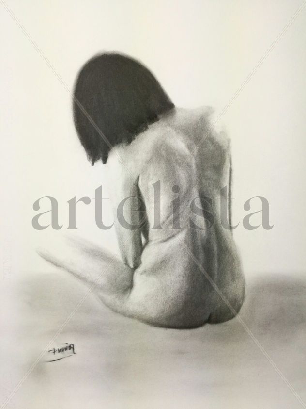 Dibujo a carbón, desnudo sentada