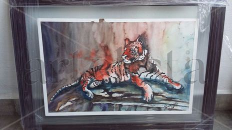 Tigre meditando.