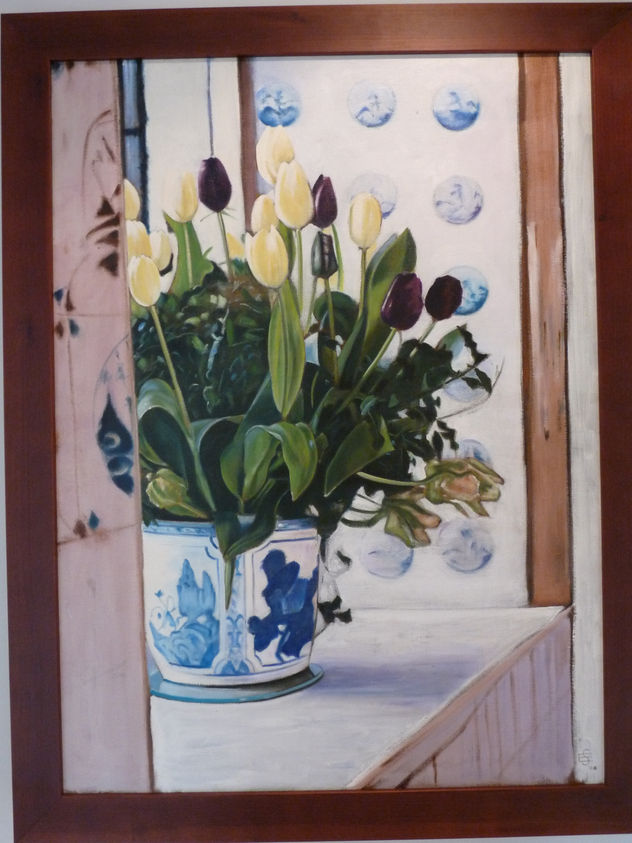 Tulipanes con fondo de azulejos