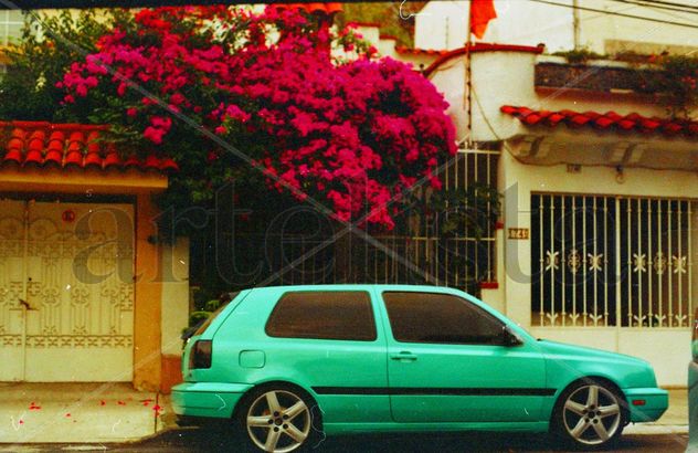 Coche esperando