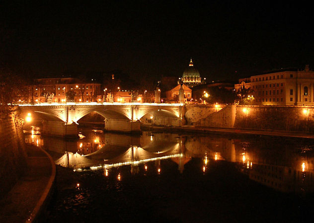 ROMA DI NOTTE  1/5