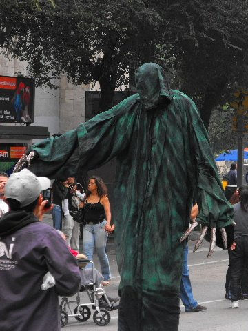 una sombra en la ciudad 