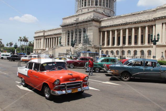 Capitolio-CUBA Arquitectura e interiorismo Color (Digital)