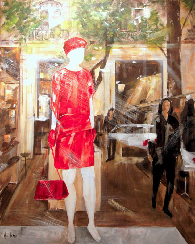 ESCAPARATE. MUJER DE ROJO