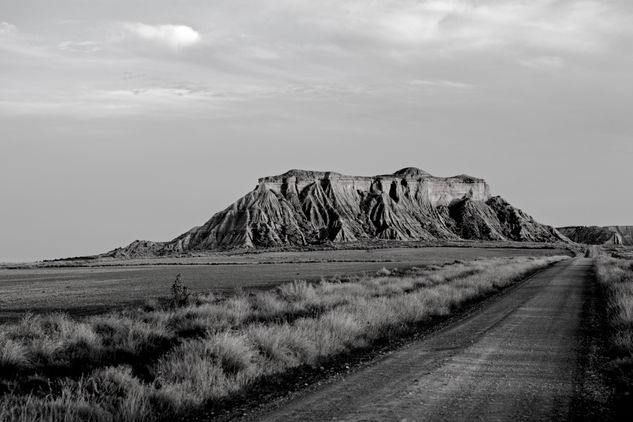 Spanish Western II Naturaleza Blanco y Negro (Digital)