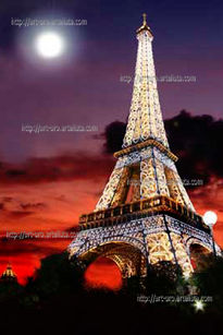 Moon eiffel