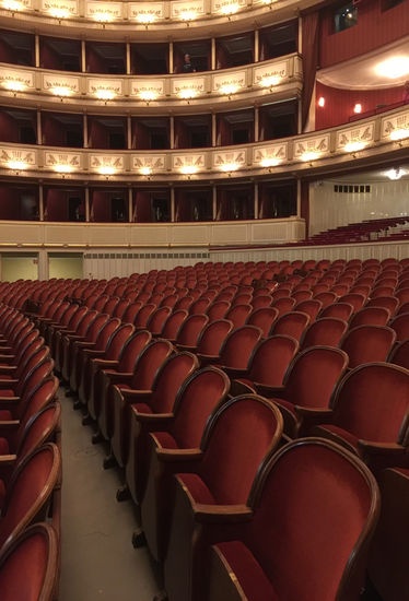 Una tarde en la ópera Arquitectura e interiorismo Color (Química)