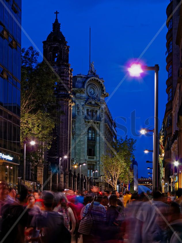 Calle nocturna