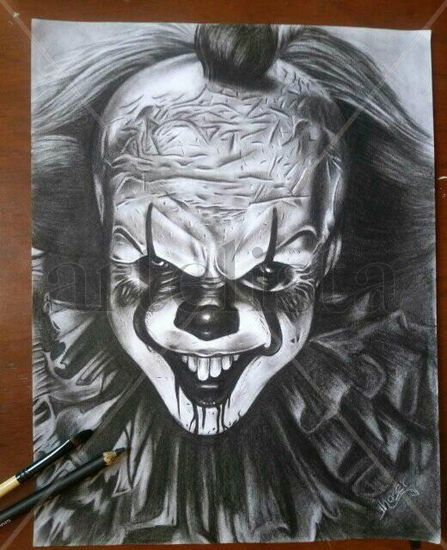 Payaso It Charcoal