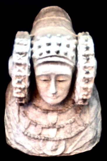 DAMA DE ELCHE Otros Figurativa