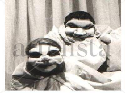 Medias máscaras larvarias