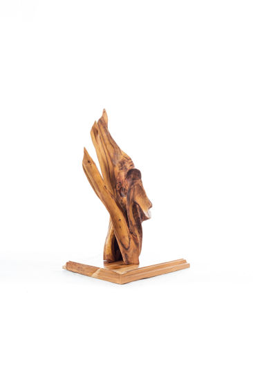 La Danza Carving Abstract