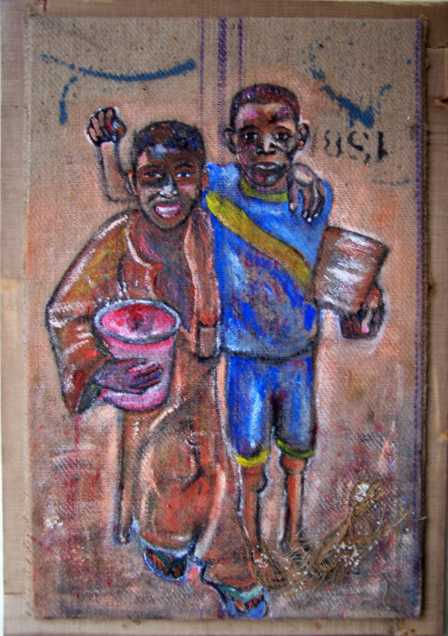 Niños con latas de...