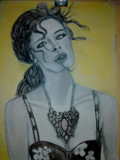 Mujer Charcoal