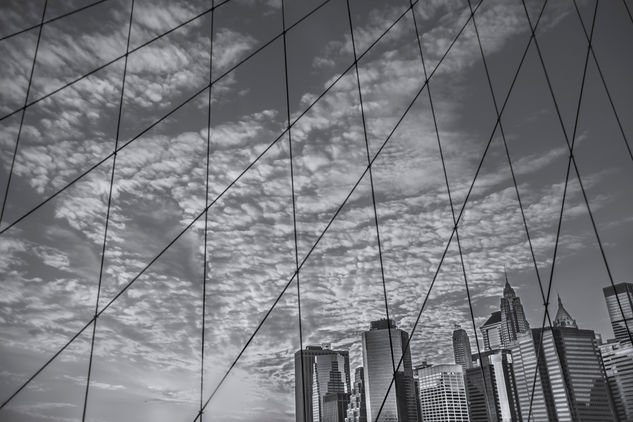 New York City from the Brooklyn bridge Arquitectura e interiorismo Blanco y Negro (Digital)