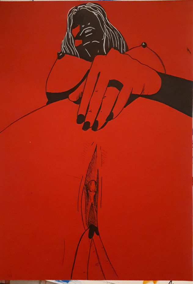 RED LADY IS COMING