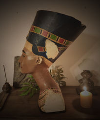 Busto de Nefertiti....