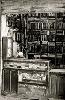 la libreria del abuelo hassan Otras temáticas Blanco y Negro (Digital)