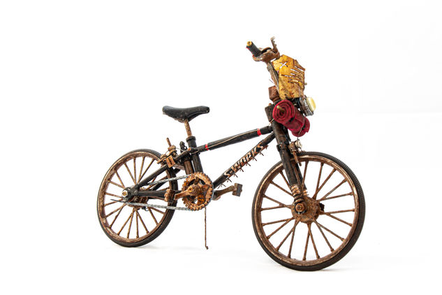 APOCALYPTIC BMX BIKE Metal Figurativa