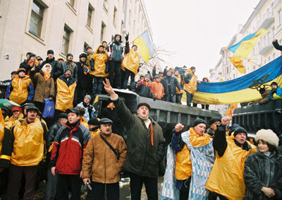 Revolution_02