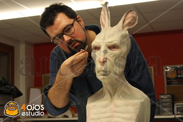 el hombre conejo