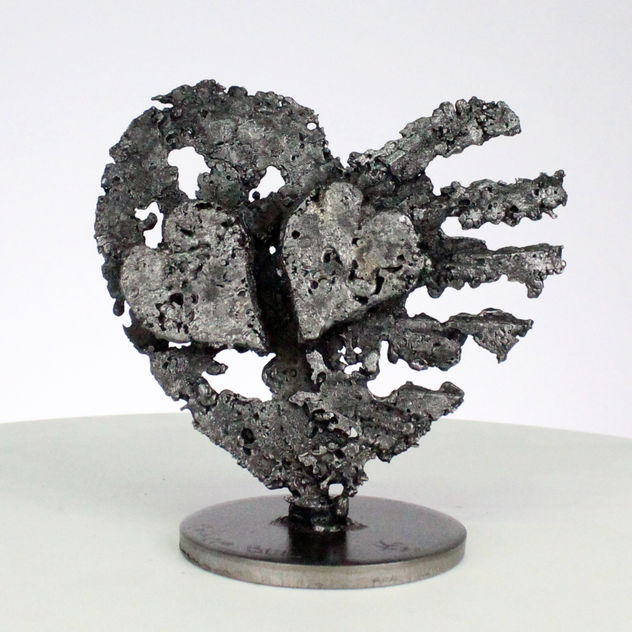 De corazón a corazón - VIII - Escultura de acero