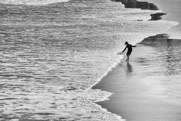 Vals de Espuma Nature Black and White (Digital)