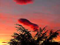 Nubes rojas