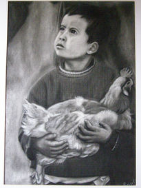 Niño con gallina