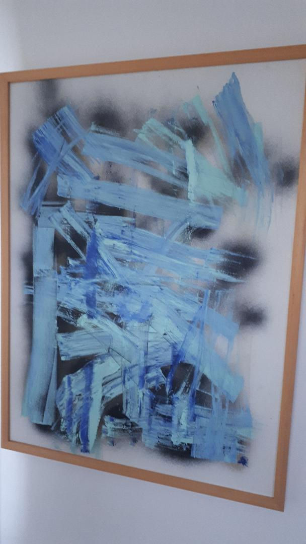 azules