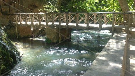 Monasterio de...
