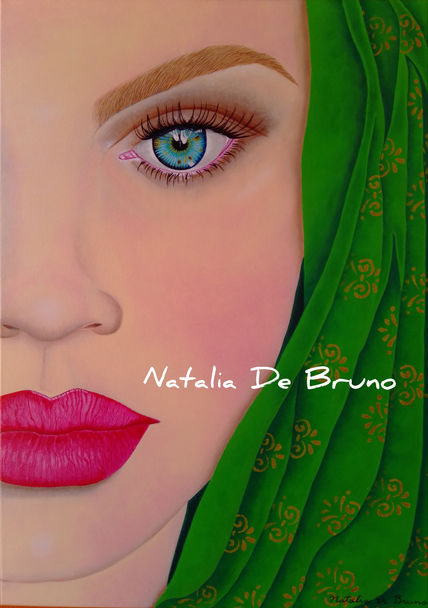 "Sobre su manto verde"