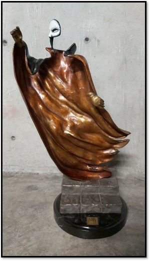 “El Fantasma de la Opera” de Carlos Aguilar y Linares Bronce Figurativa