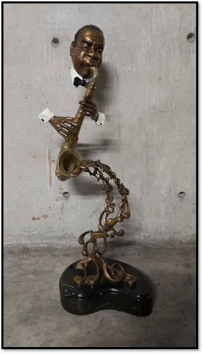 “SAX” de Carlos Aguilar y Linares Bronce Figurativa