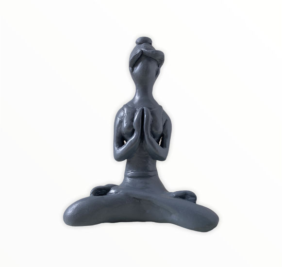 Escultura yogi color gris Terracota Figurativa