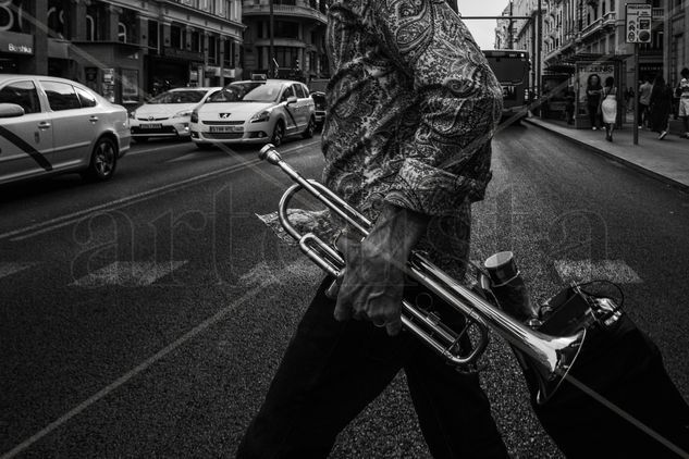 trumpet Otras temáticas Blanco y Negro (Digital)