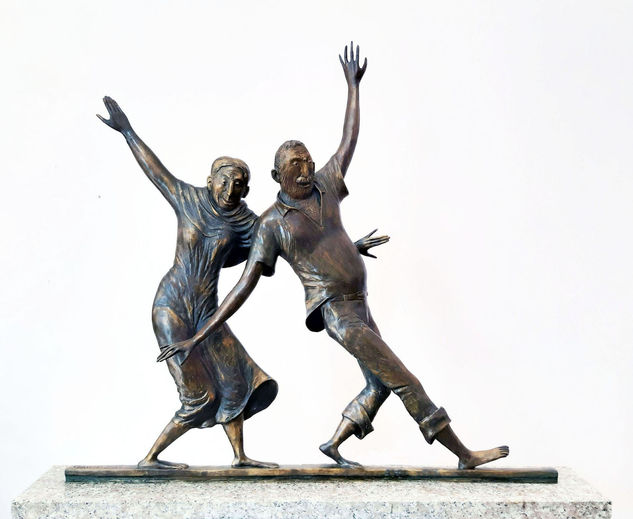 We do not grow old Bronze Figurative