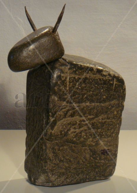 Toro de piedra