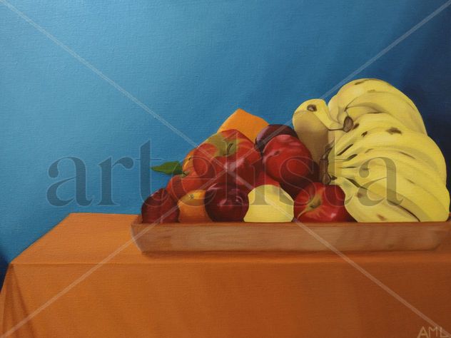 Frutas sobre Charola de Madera