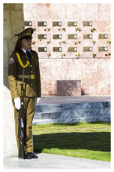 Guardia de Honor Photojournalism and Documentary Color (Digital)