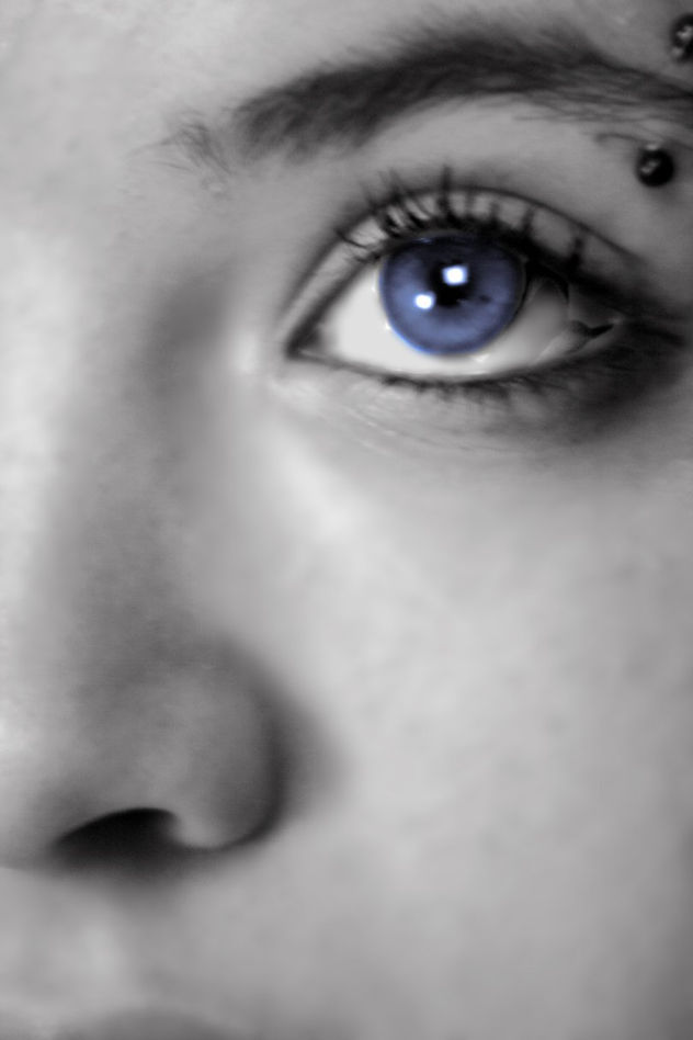 OJO AZUL