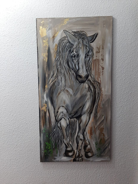 Caballo blanco