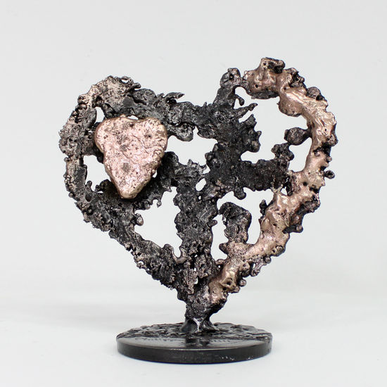 Corazon 11-22 Metal Figurative