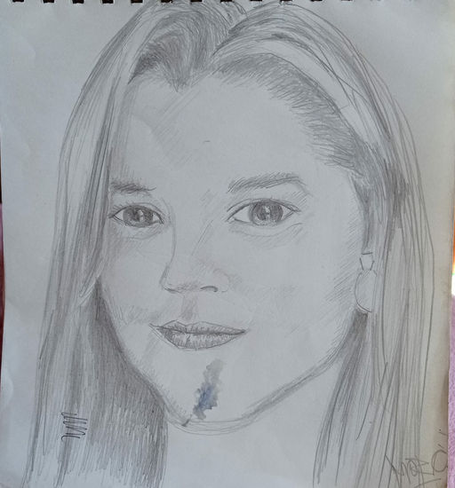 Retrato de estudio, año 2019, constitucion, chile. Pencil