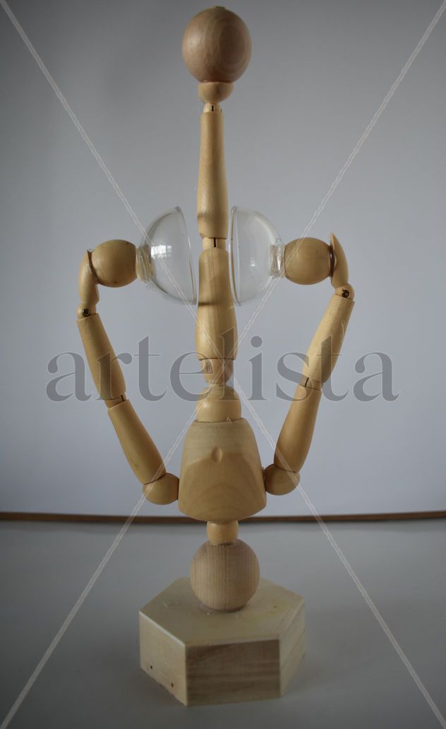 Personaje equilibrista.