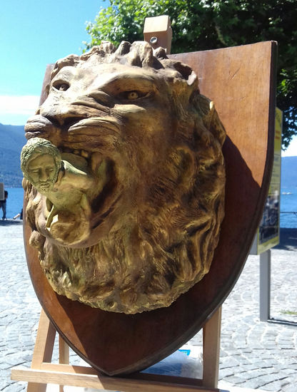 San Ignacio de Antioquia devorado por los leones Terracotta Figurative