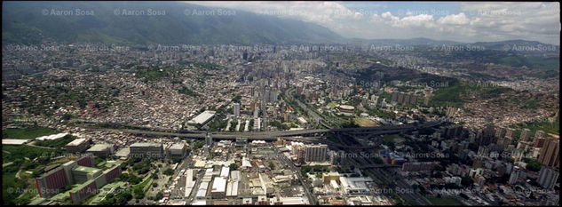 Panorámicas de Caracas Photojournalism and Documentary Color (Manual)