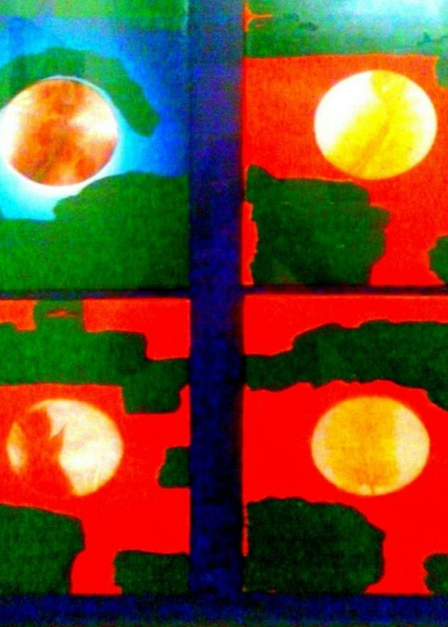 Eclipse en tonos rojos y verdes