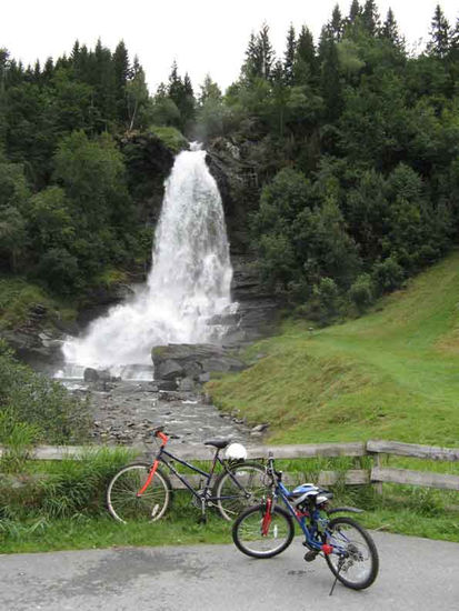 Steindalfossen Travel Color (Digital)