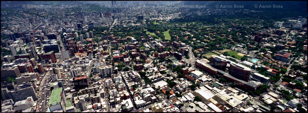 Panorámicas de Caracas Fotoperiodismo y documental Color (Química)